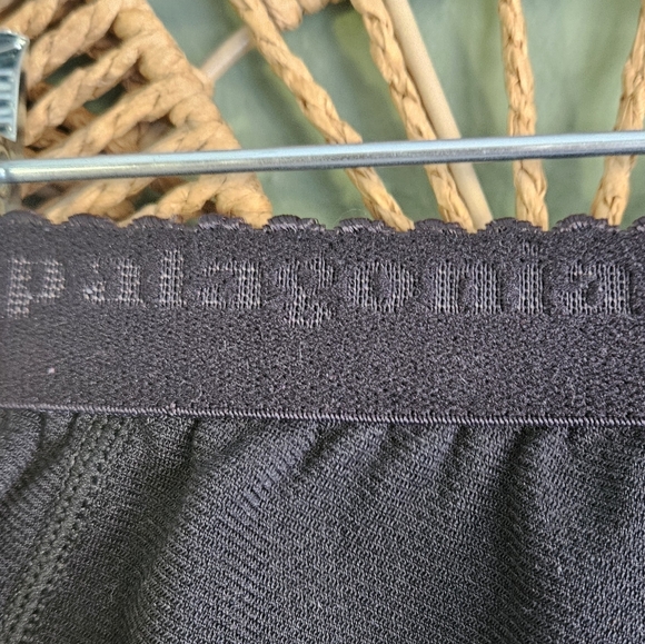 Patagonia Black Baselayer Leggings - Picture 3 of 8